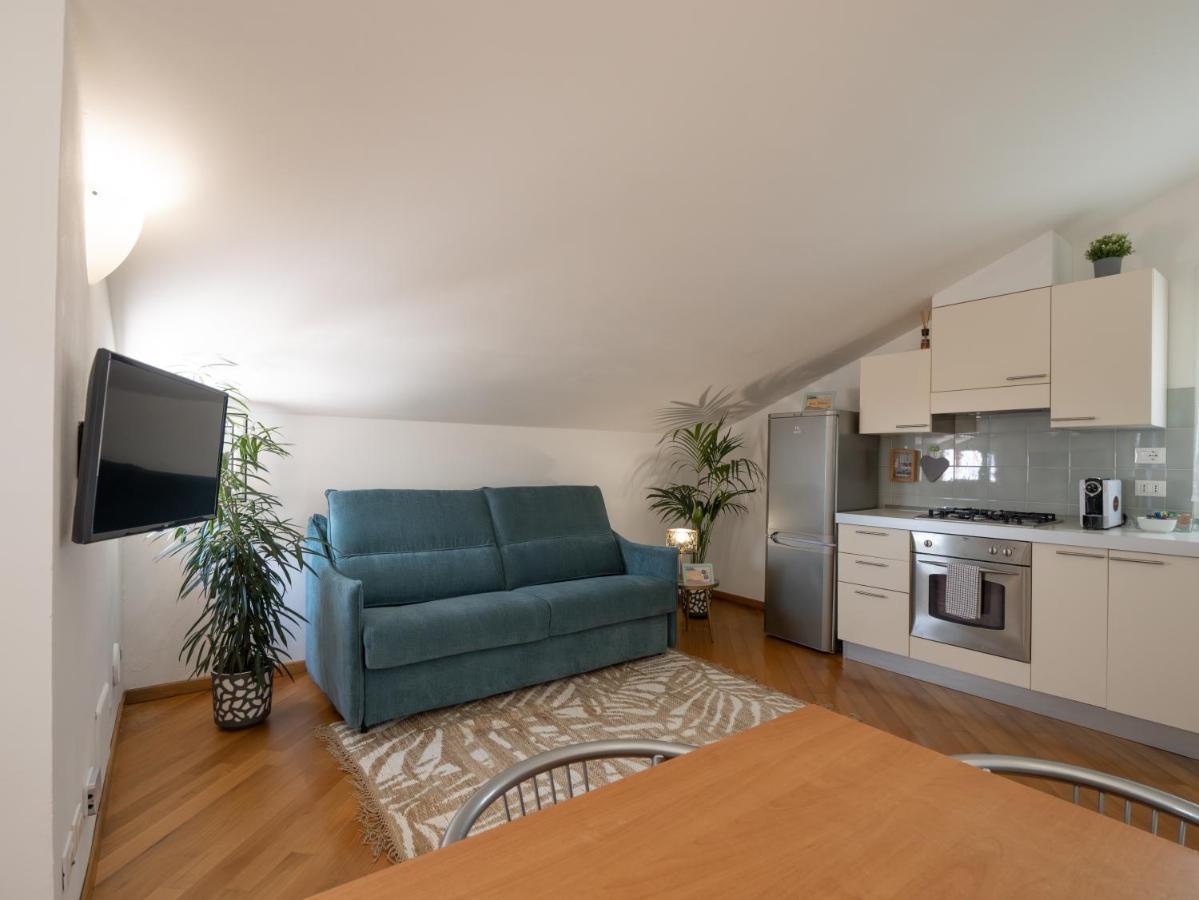Appartamento Mimosa "A Casa Felice" Pietra Ligure Luaran gambar